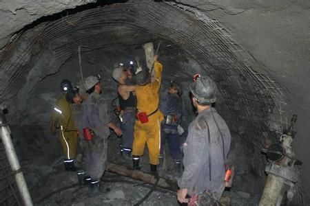 什玲镇工程爆破中的危险因素分析以及应对工程爆破危险的措施
